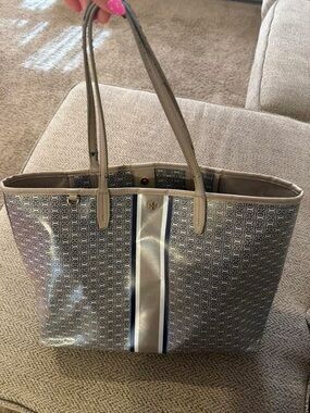 Tory Burch Gemini Link Tote and dust bag